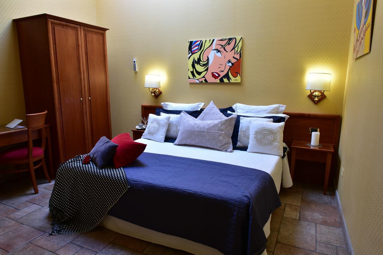 De Curtis Affittacamere 3 Stelle Catania Exterior photo